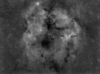 IC1396_Ha 25x4m 135mmf4 070901.jpg